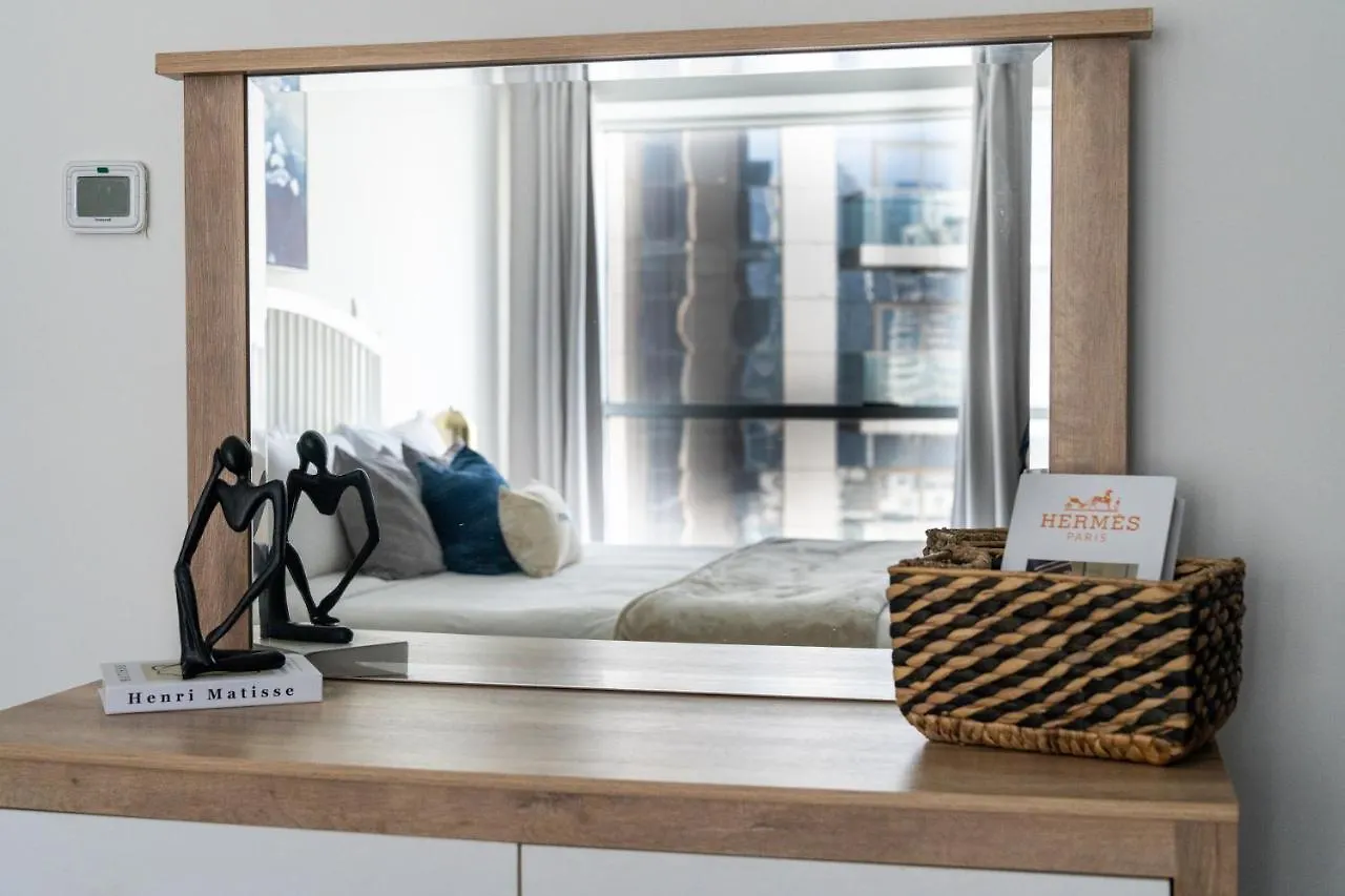 Higuests - Luxe Apartment With Incredible Marina Views 두바이