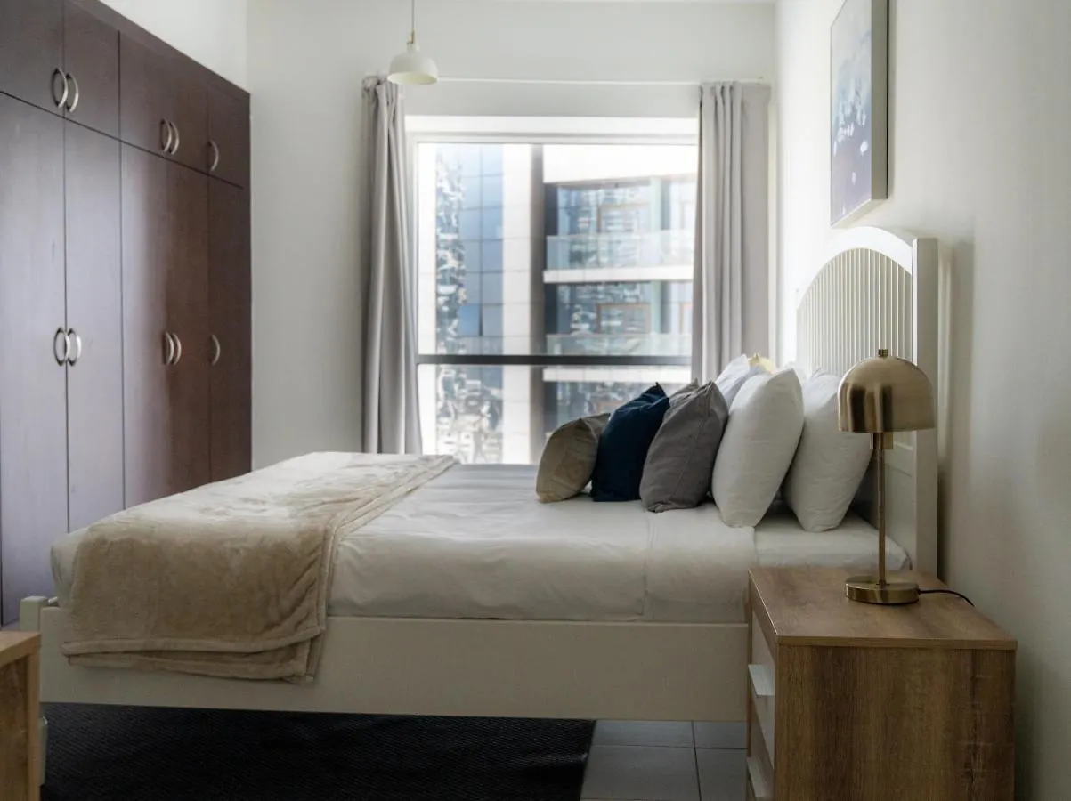 Higuests - Luxe Apartment With Incredible Marina Views 두바이